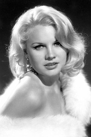 Carroll Baker in Giant