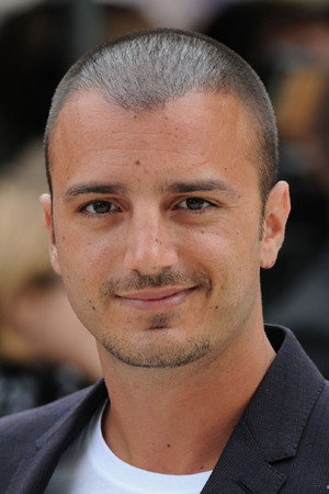Nicolas Vaporidis in Concrete Romance