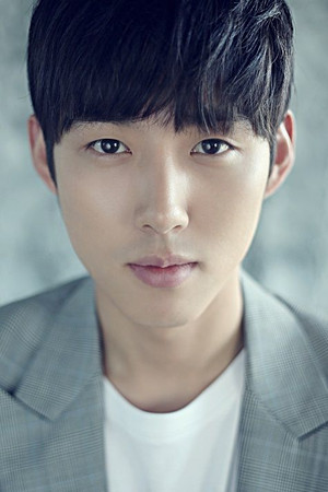 Baek Sung-hyun in Marathon
