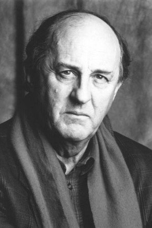 Anton Rodgers in The Shining Pyramid