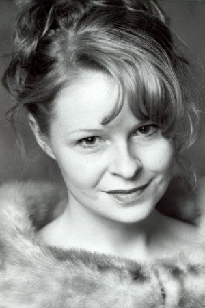 Alex Kelly in Vera Drake