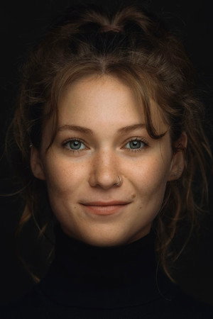 Lana-Mae Lopičić in The Deserter