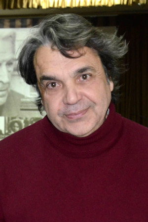 Periklis Hoursoglou in Collecting Time