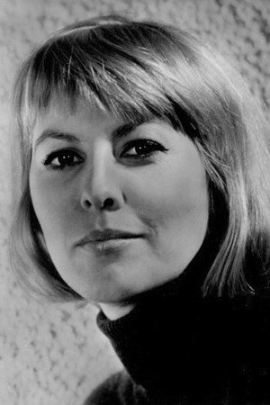 Ingeborg Schuhmacher in Trace of Stones