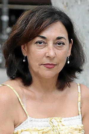Assun Planas in Absurdistan