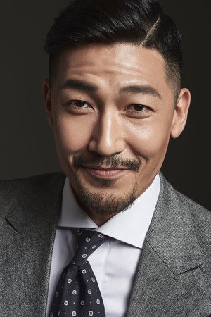 Kong Jeong-hwan in Mr. Perfect