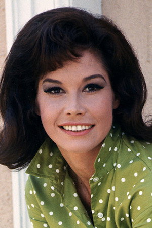 Mary Tyler Moore in First, You Cry