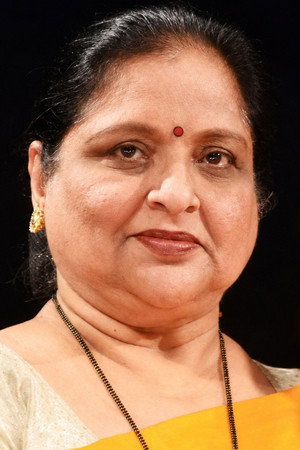 Roja Ramani in Poompatta