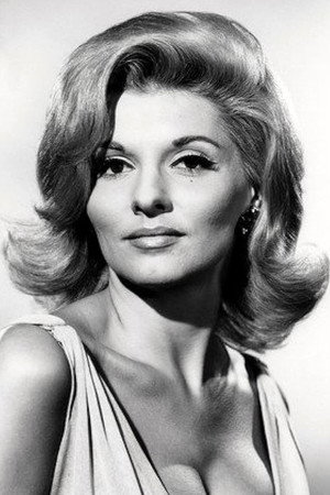 Nancy Kovack in Jason and the Argonauts