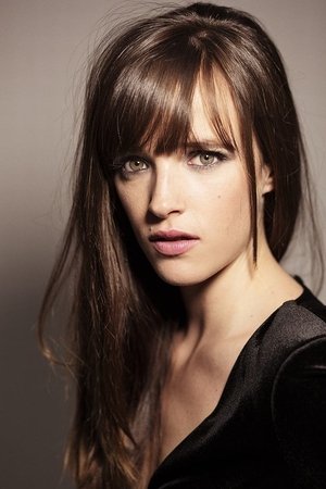 Susana Abaitua in Estándar