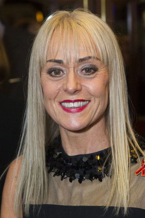 Tracie Bennett in The Extinction of Fireflies