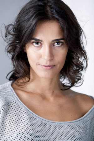Verónika Moral in Trío de ases: el secreto de la Atlántida