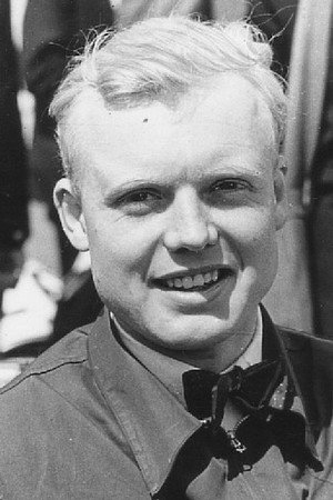Mike Hawthorn in Ferrari  Race to Immortality