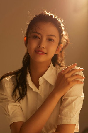 Yuan Xu in Cocoon
