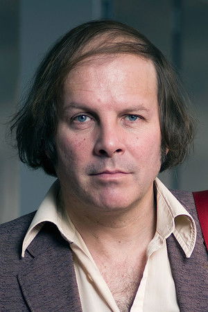 Philippe Katerine in Wingwomen