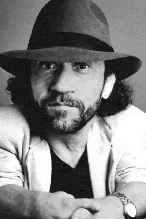 Phil Fondacaro in Willow