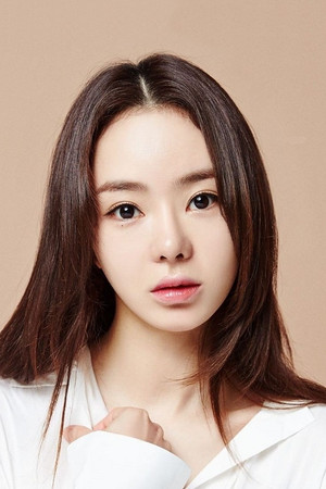Seo Woo in Crush and Blush