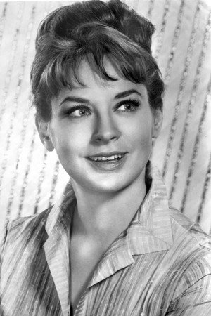 Lois Nettleton in Women in Chains