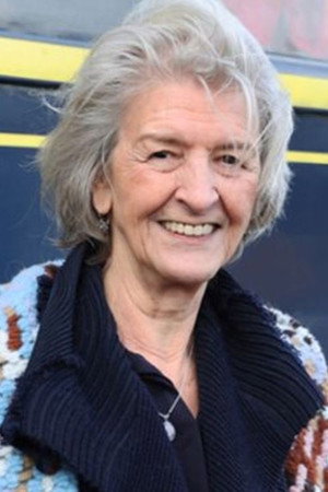 Marilou Mermans in Left Bank