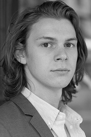 Conor Donnally in Hooked