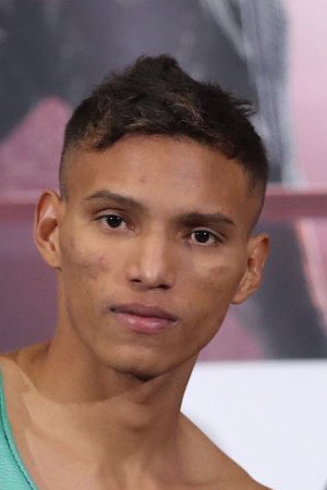 Cristofer Rosales in Juan Francisco Estrada vs. Roman 'Chocolatito' Gonzalez III