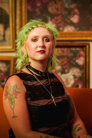 Molly Hasselbring in Amityvillenado