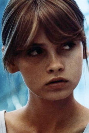 Dawn Dunlap in Laura