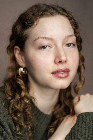 Julia Barrell in Behind the Lens
