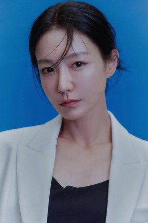 Shin So-yul in Fickle Minded