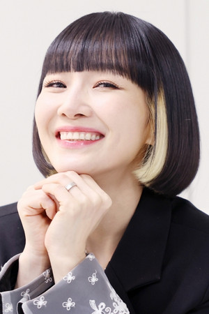 Jadu in Spy Girl