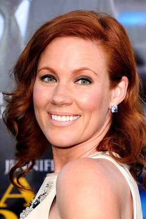 Elisa Donovan in A Golden Christmas