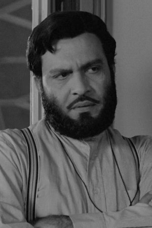 Shailen Mukherjee in Charulata