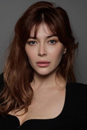 Elena Satine in Zipper