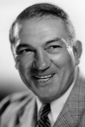 Victor McLaglen in A Romance of Old Baghdad