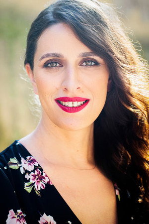 Giovanna Guida in La Grazia
