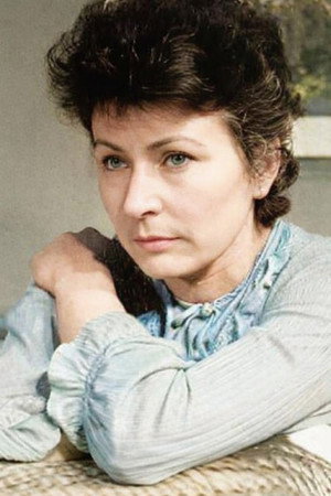 Pavlina Mani in Palace 176