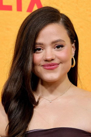 Sarah Jeffery in Descendants 3