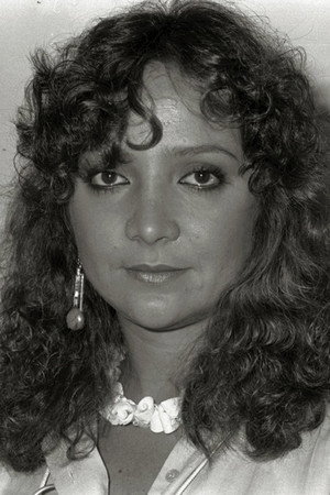 Elba Escobar in Woman to Woman