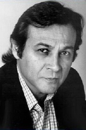 Richard Yniguez in Tribes