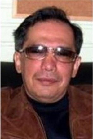 Gennady Kayumov in Peshawar Waltz