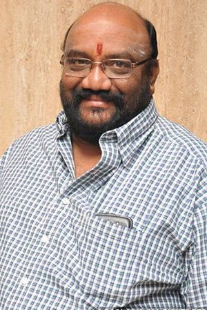 Santhana Bharathi in Ah Aah: Anbe Aaruyire