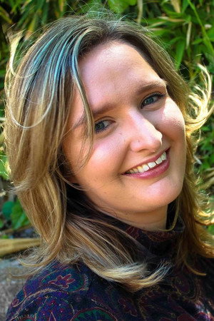 Rachel Atterson in Knock Knock