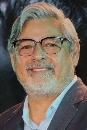 Joel Torre in Under a Piaya Moon
