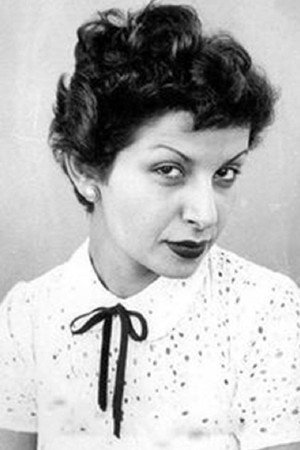 Sanaa Gamil in No Tears