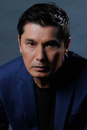 Albert Martinez in Magnifico