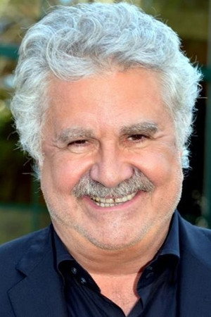 Roland Magdane in A Crime in Paradise