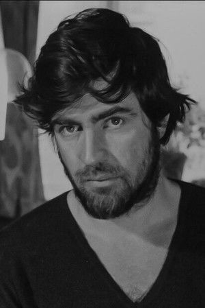 Alan Bates in The Sum of All Fears
