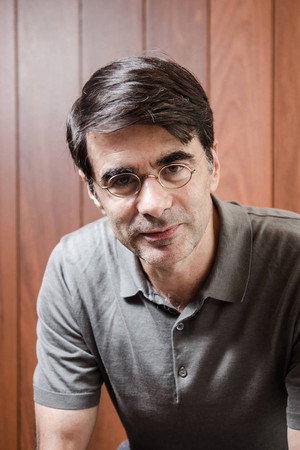 João Moreira Salles in Um Documentário Brasileiro