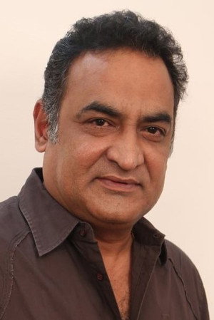 Aadukalam Naren in V3