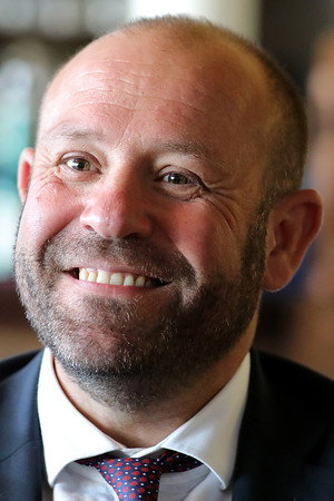 Philippe Mouiller in Macron, Pécresse : Coulisses d'une campagne